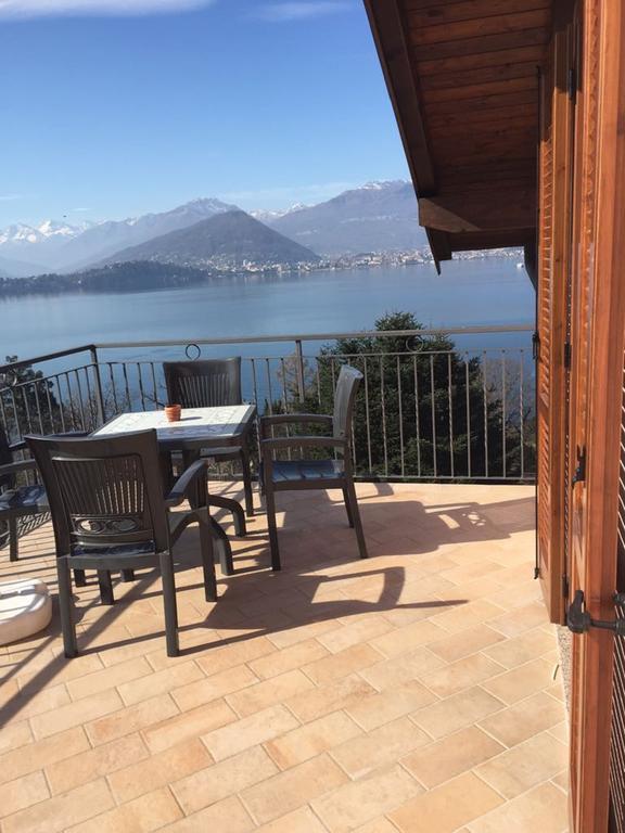 Ferienwohnung Apartment Laveno-Mombello Eksteriør bilde